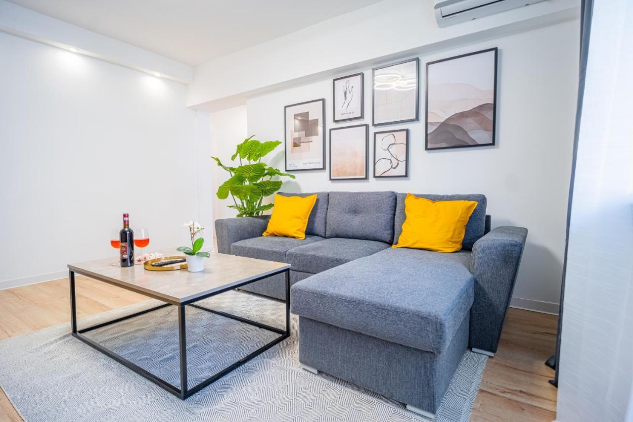 Refreshingly Chic: Newly Renovated 2Br Apartment Bukareszt Zewnętrze zdjęcie