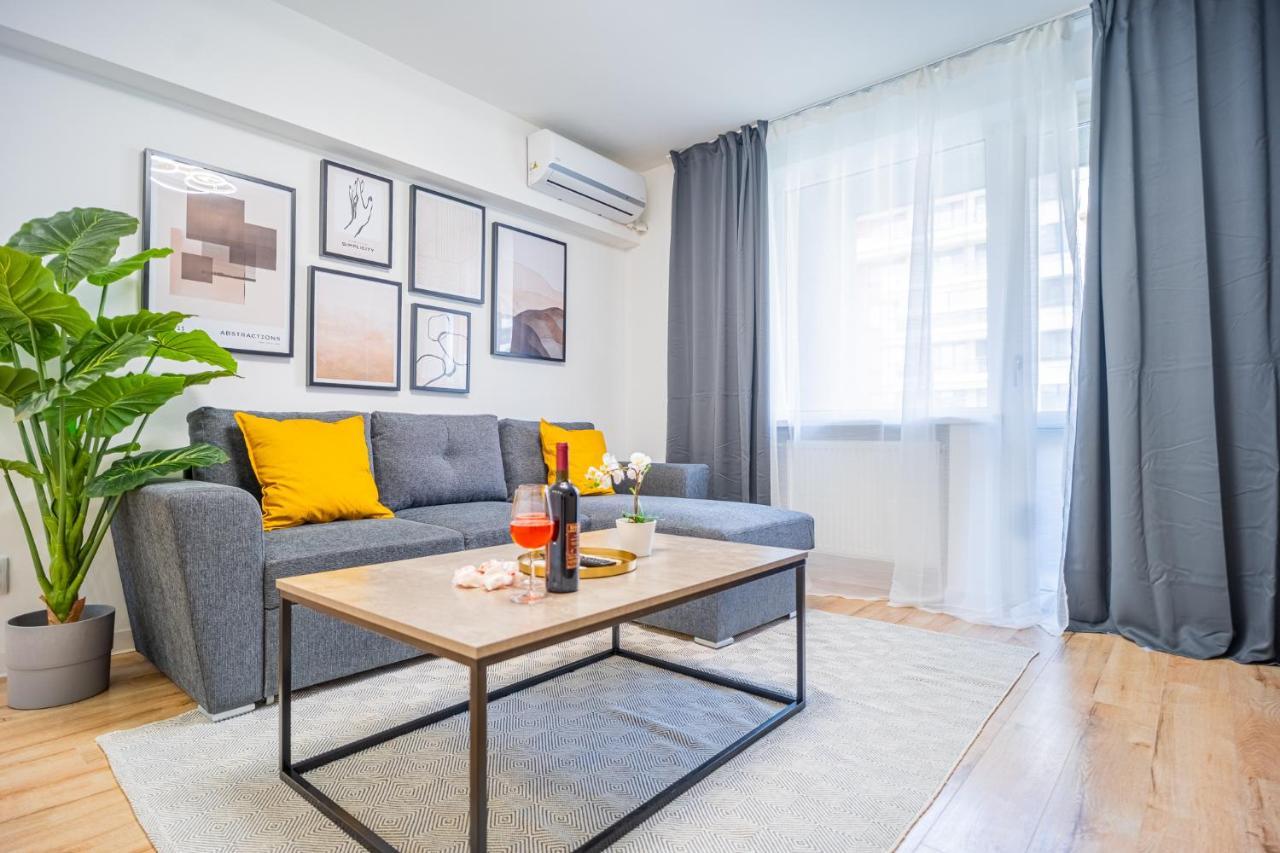 Refreshingly Chic: Newly Renovated 2Br Apartment Bukareszt Zewnętrze zdjęcie